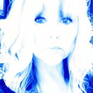 Meet your Posher, Sherry